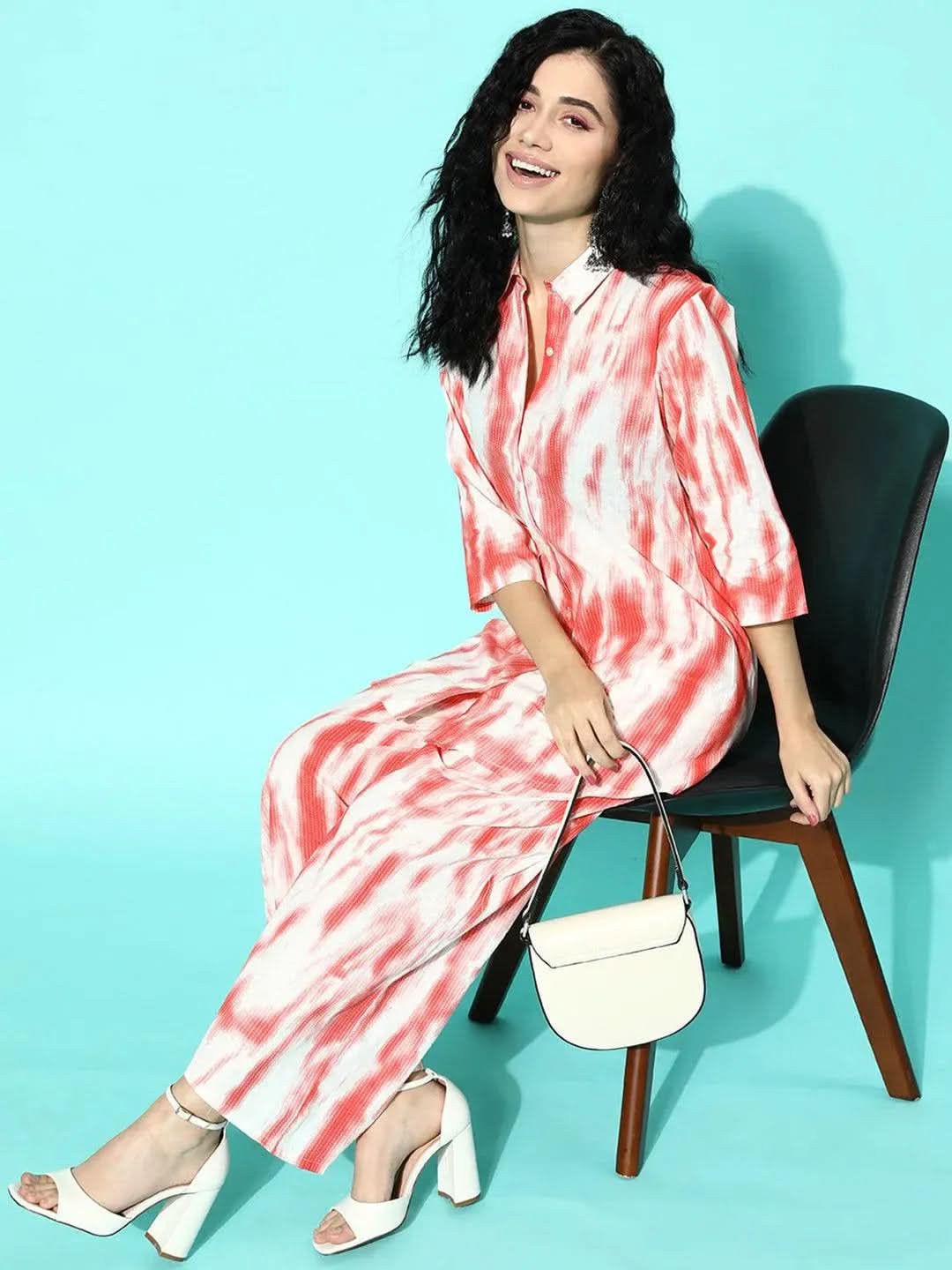 

Coral Printed Cotton Night Suit