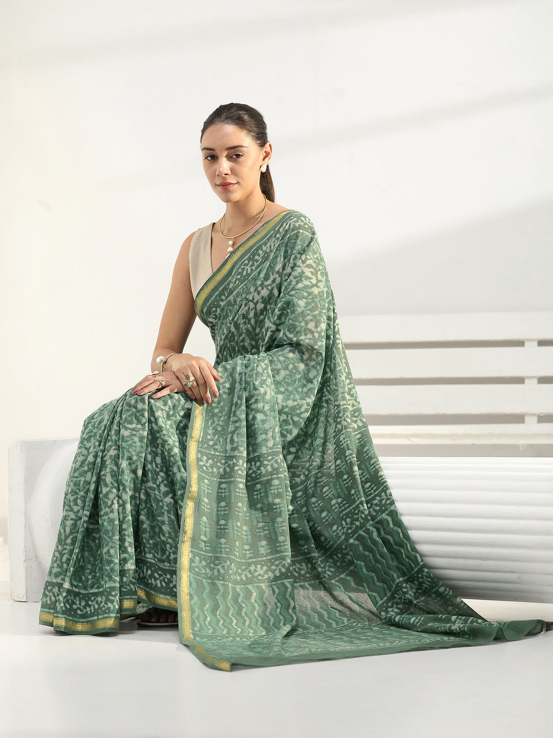  Green Abstract Printed Cotton saree 