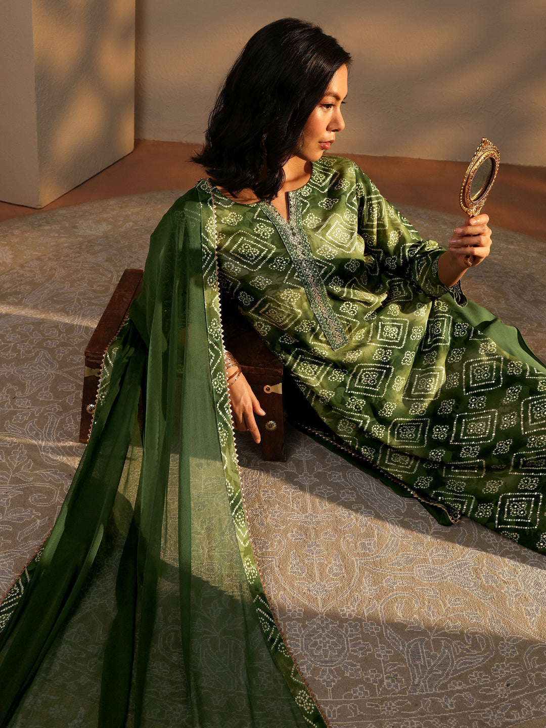 Green Bandhani Printed Rayon Straight Suit Set With Dupatta