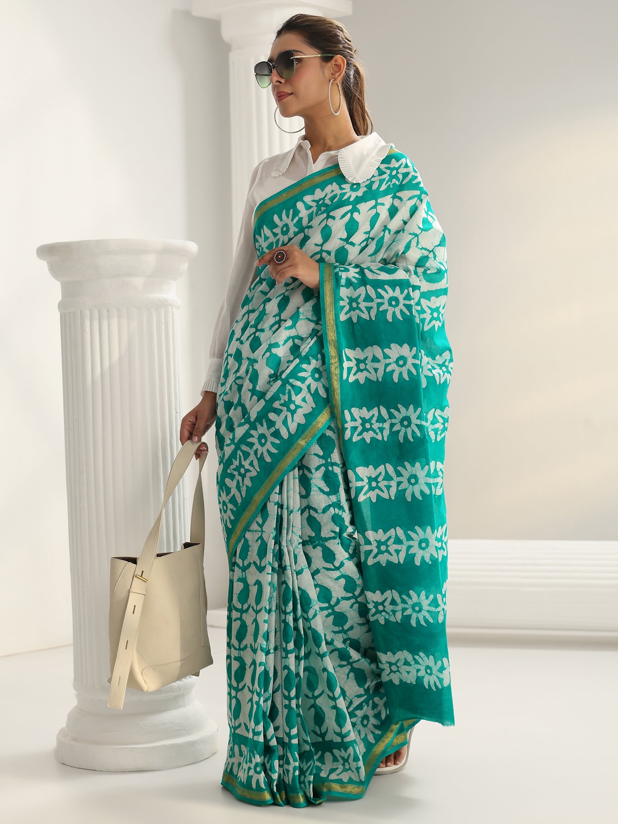 libas Green Batik Print Cotton Saree-picture-18