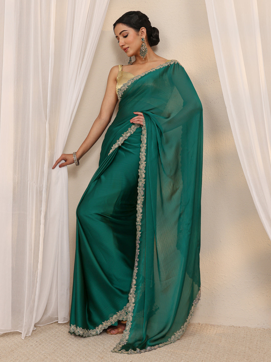 Green Embellished Satin Saree With Unstitched Blouse Piece