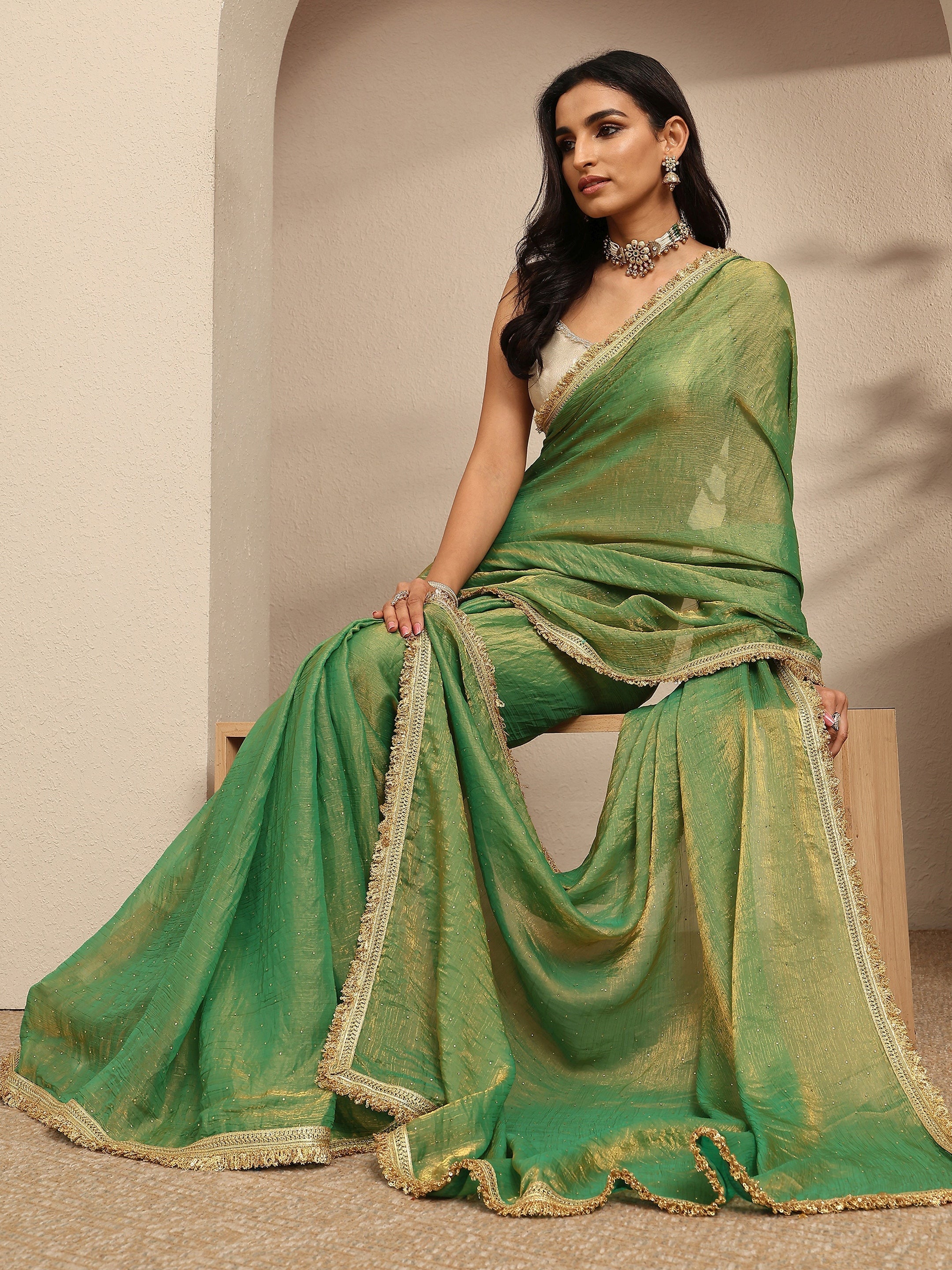 libas Green Embellished Silk Blend Saree With Unstitched Blouse Piece-picture-39