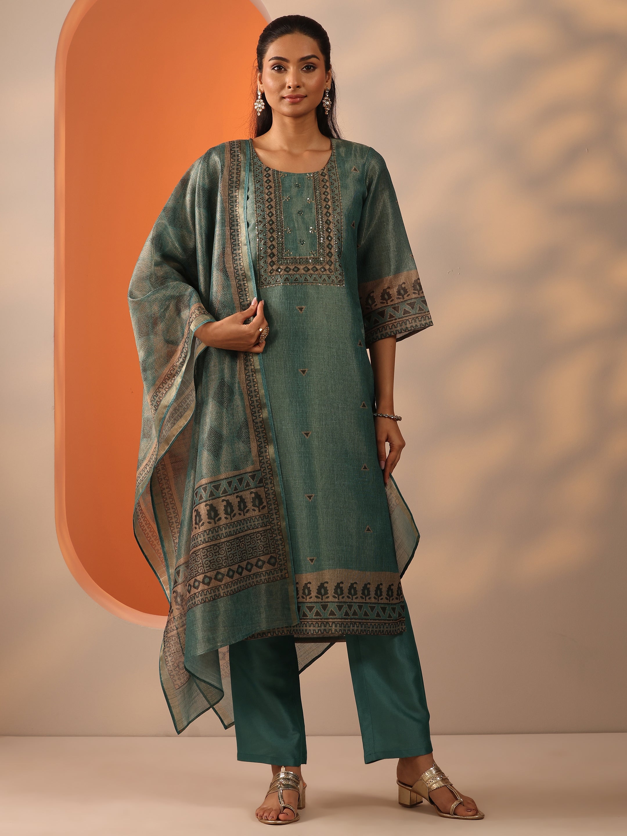 libas Green Embellished Silk Blend Straight Suit Set With Dupatta-picture-36