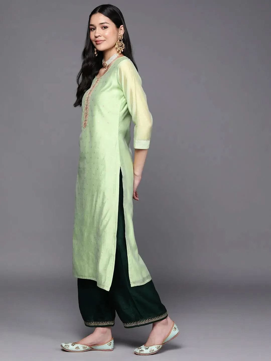 Green Embroidered Chanderi Silk Straight Kurta - Libas 