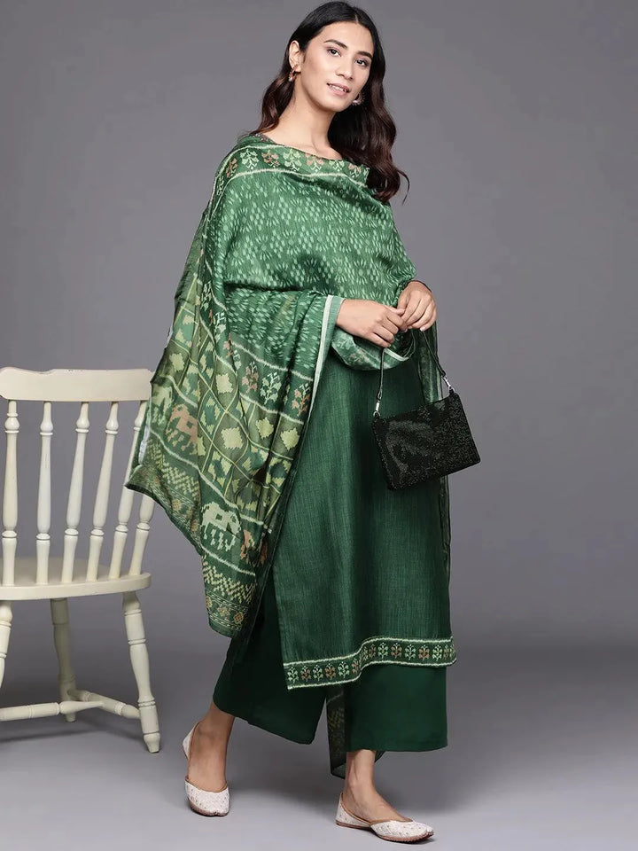 Green Embroidered Chanderi Silk Suit Set - Libas