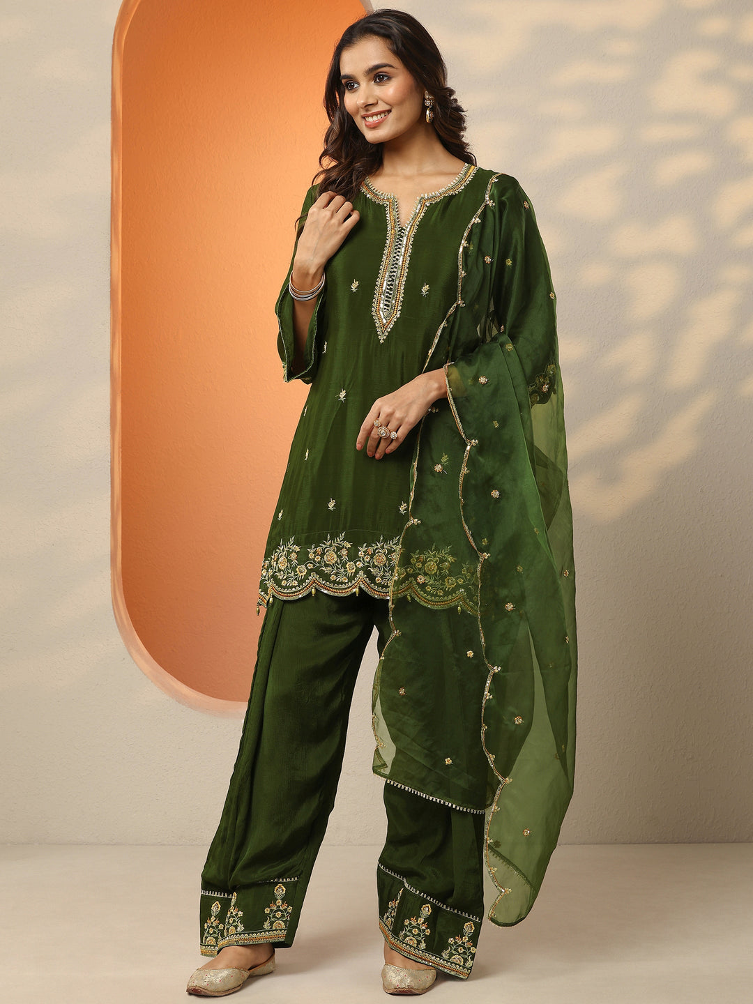 Green Embroidered Chinon Straight Suit Set With Dupatta