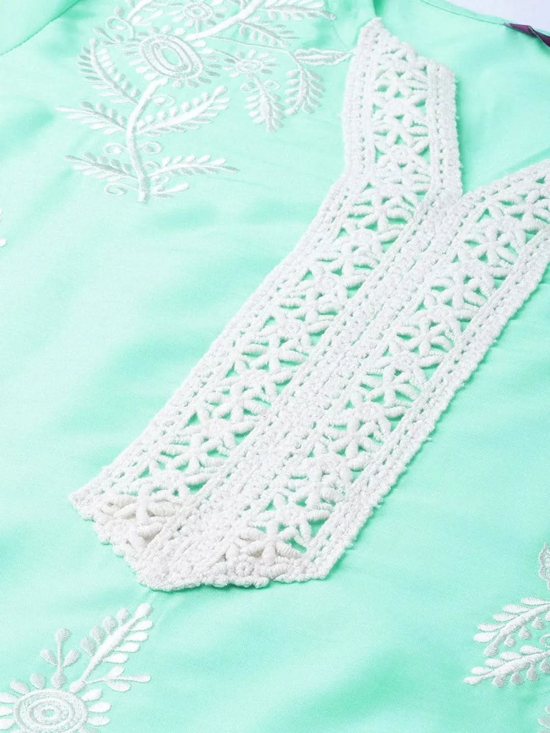 

Buy Green Embroidered Muslin Kurta Set - 6476-XS | Libas Ethnic Wear Online