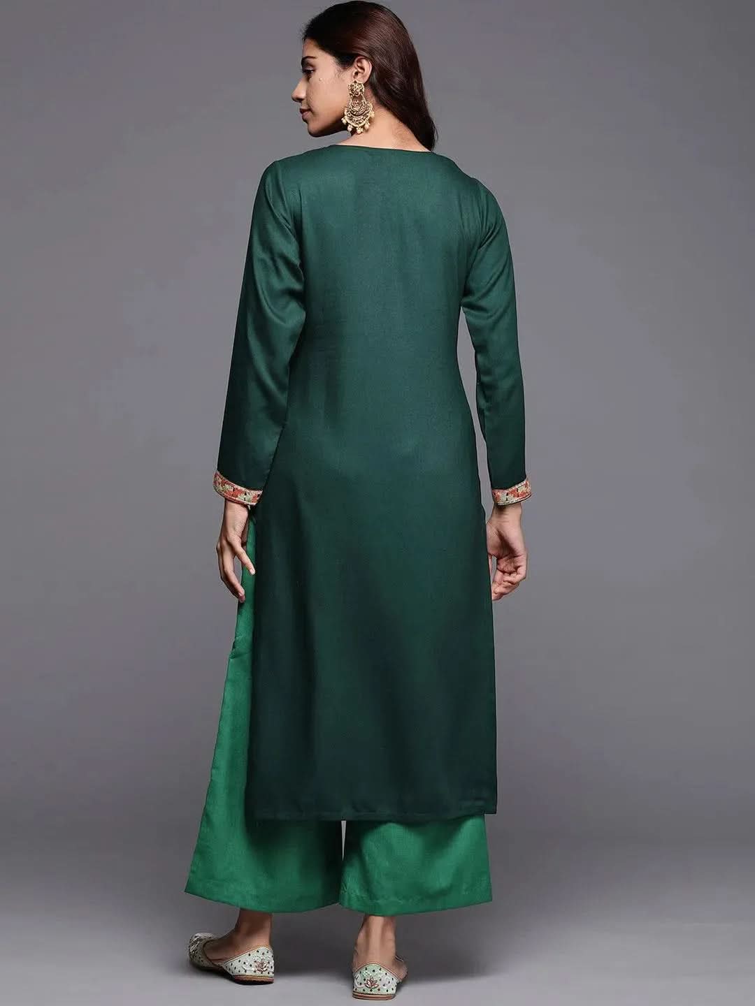 

Green Embroidered Pashmina Wool Straight Kurta