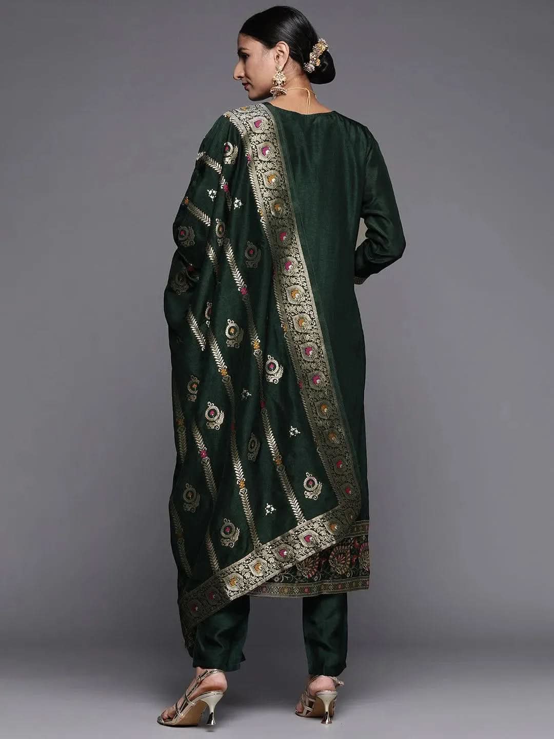 

Green Embroidered Silk Blend Straight Kurta With Palazzos & Dupatta