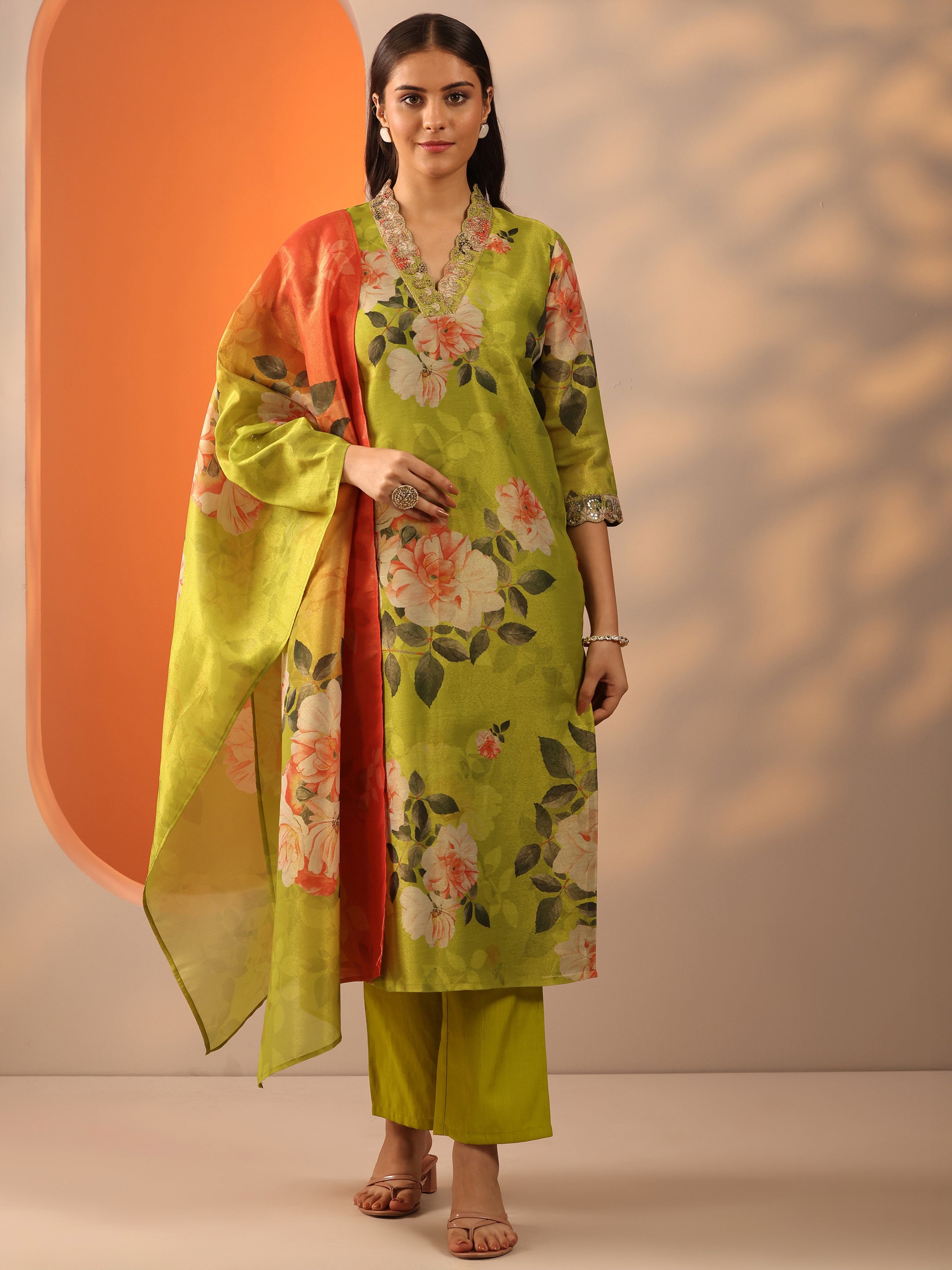 Green Embroidered Silk Blend Straight Suit Set With Dupatta-image-29