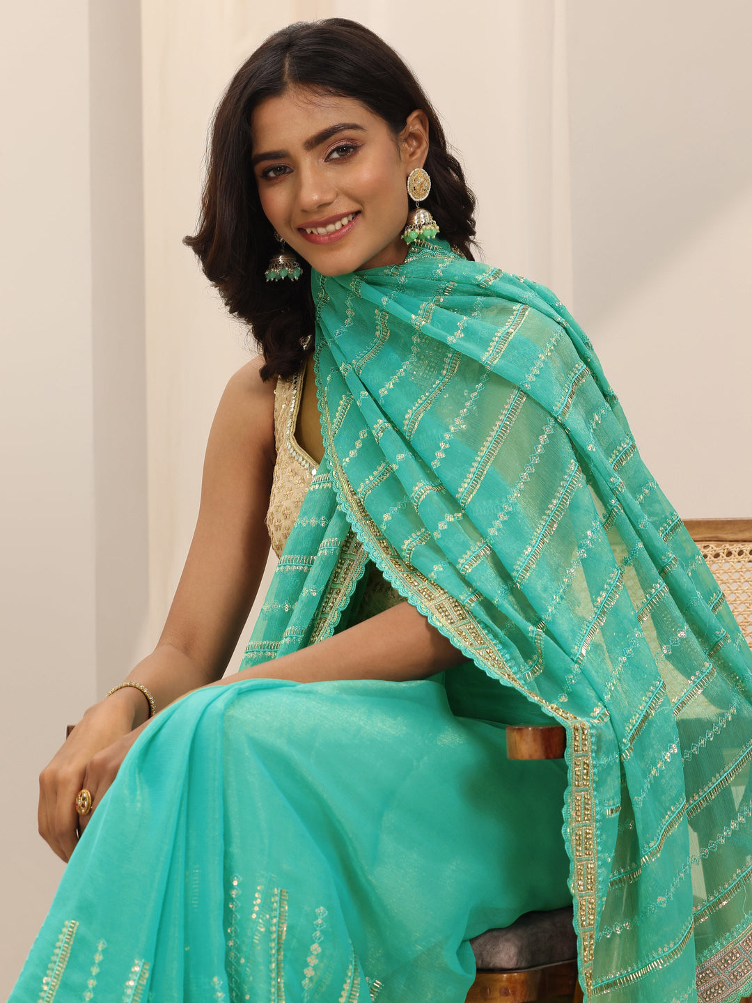 Green Embroidered Silk Chiffon Saree With Unstitched Blouse Piece