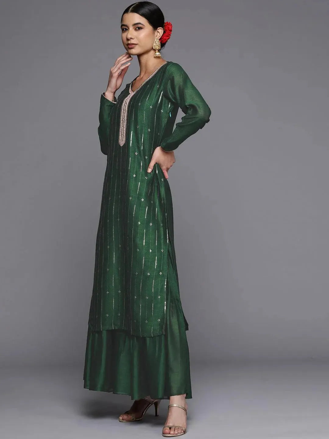 Green Embroidered Silk Straight Kurta - Libas