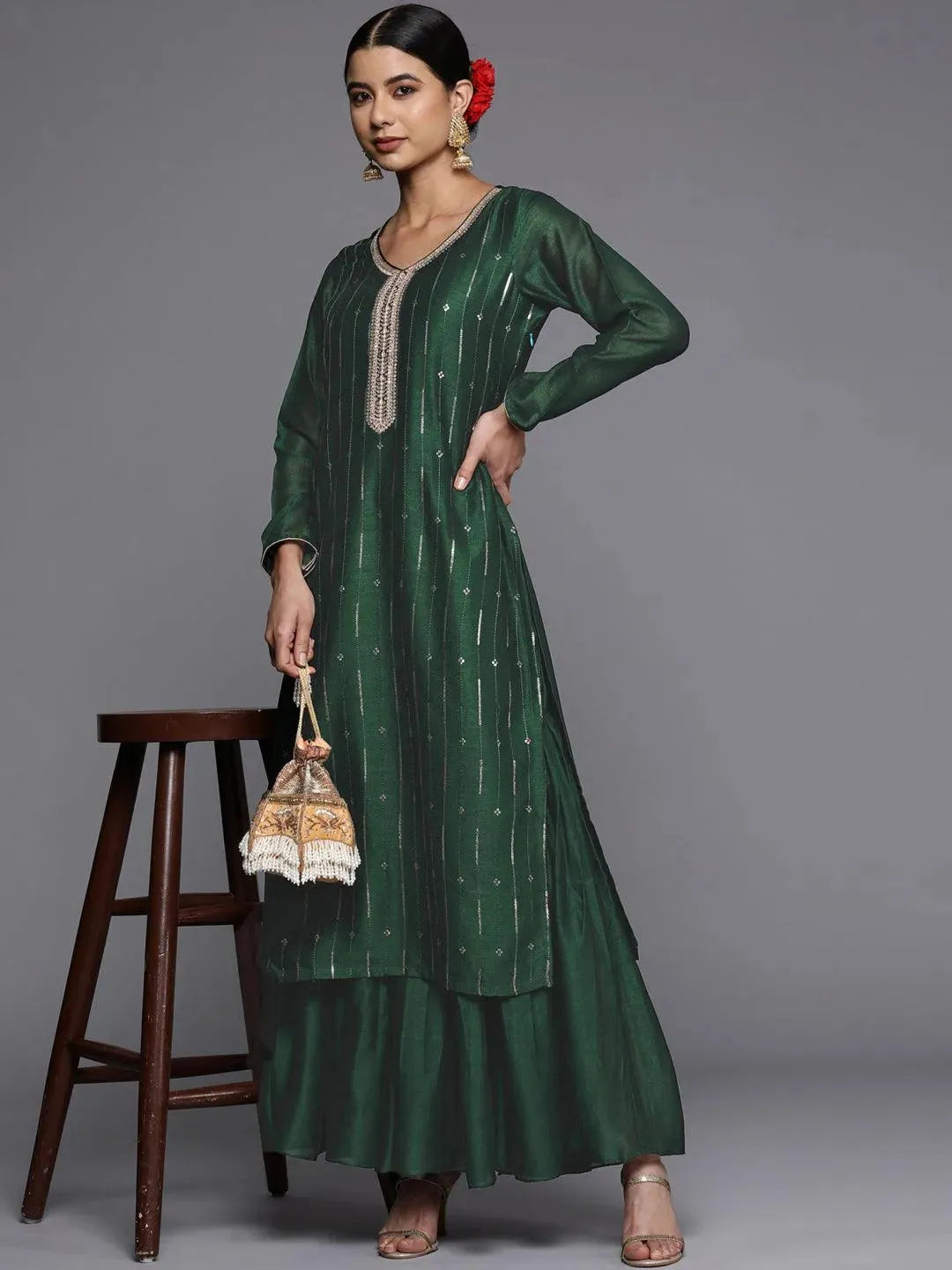 Green Embroidered Silk Straight Kurta - Libas