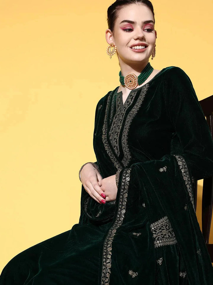 Green Embroidered Velvet Straight Suit Set - Libas
