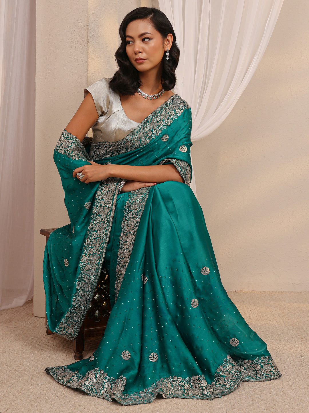  Green Floral Embellished Silk Blend Saree With Unstitched Blouse Piece 