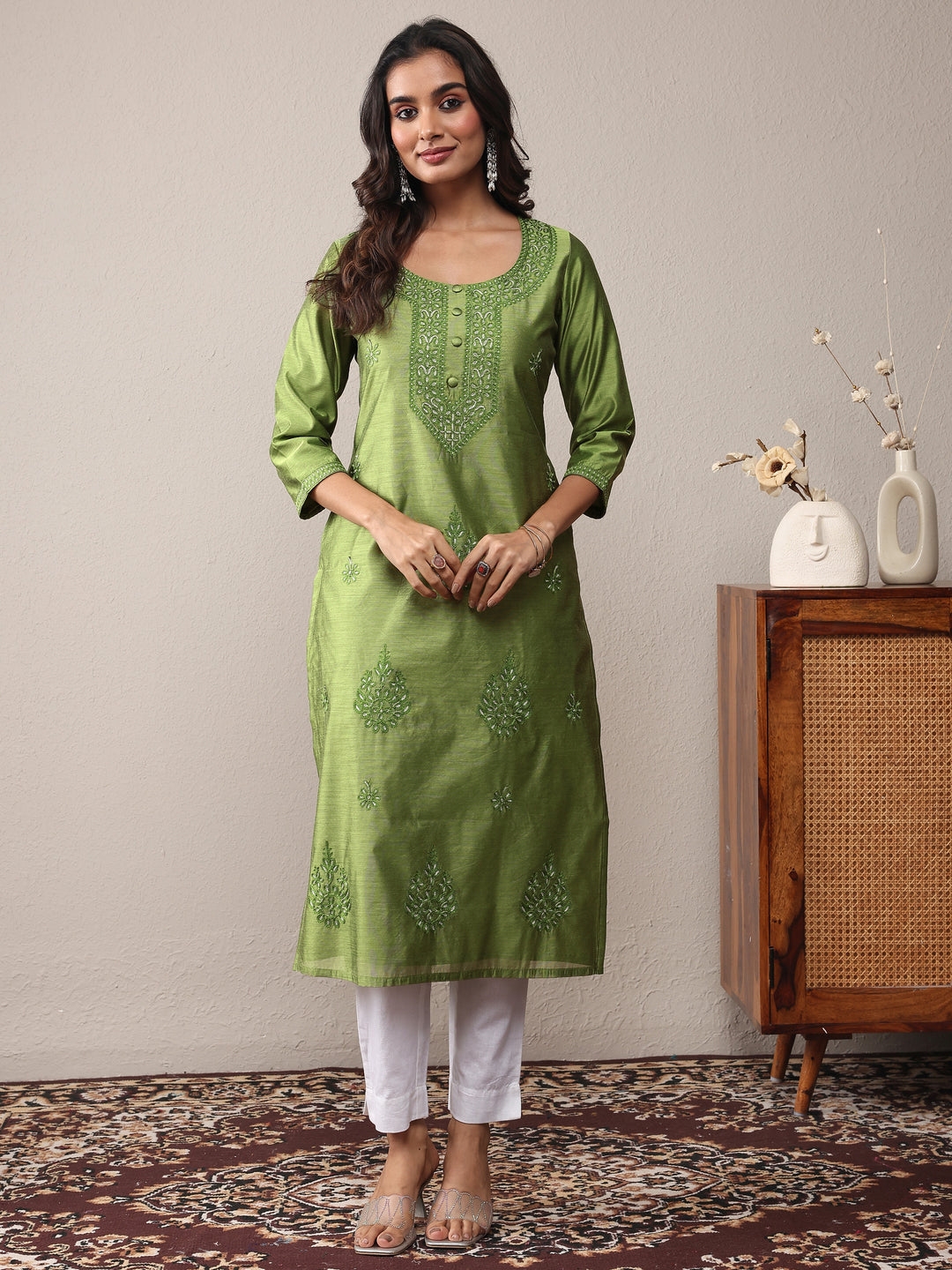  Green Floral Embroidered Chanderi Silk Straight Kurta 