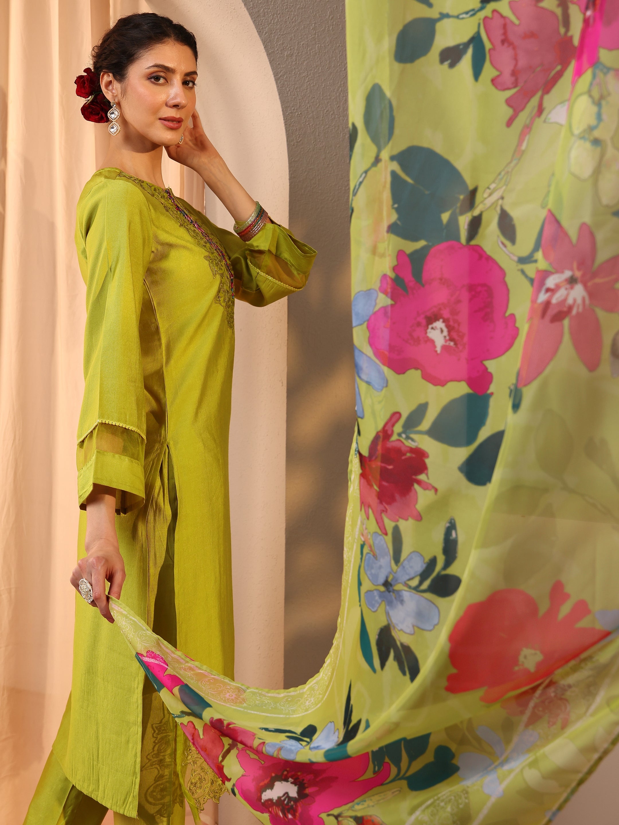 libas Green Floral Embroidered Silk Blend Straight Suit Set With Dupatta-picture-65
