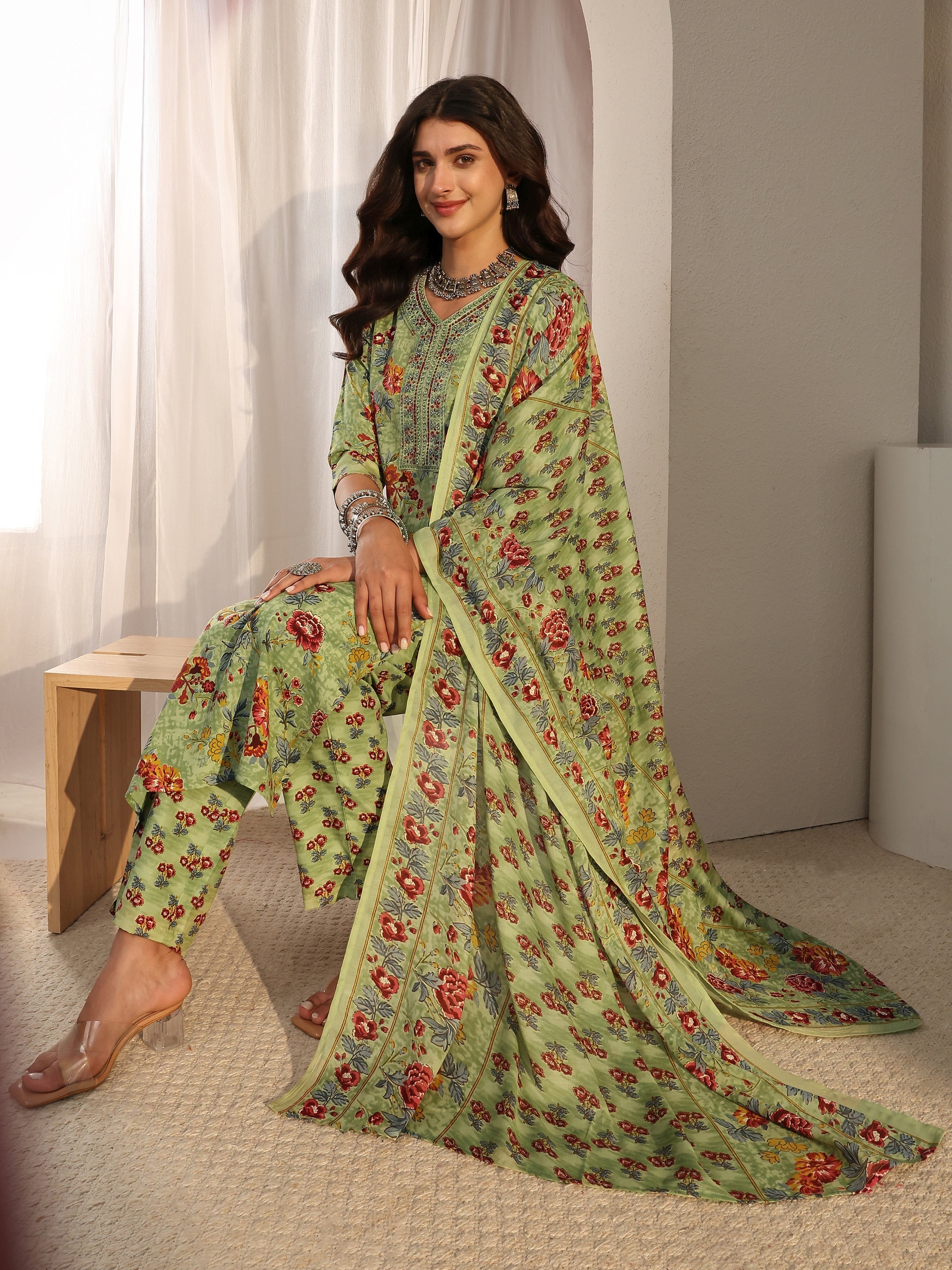 libas Green Floral Printed Cotton Blend Straight Suit Set With Dupatta-picture-32