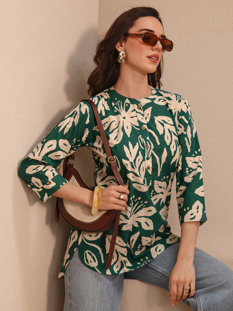 Libas Green Floral Printed Cotton Straight Short Kurti