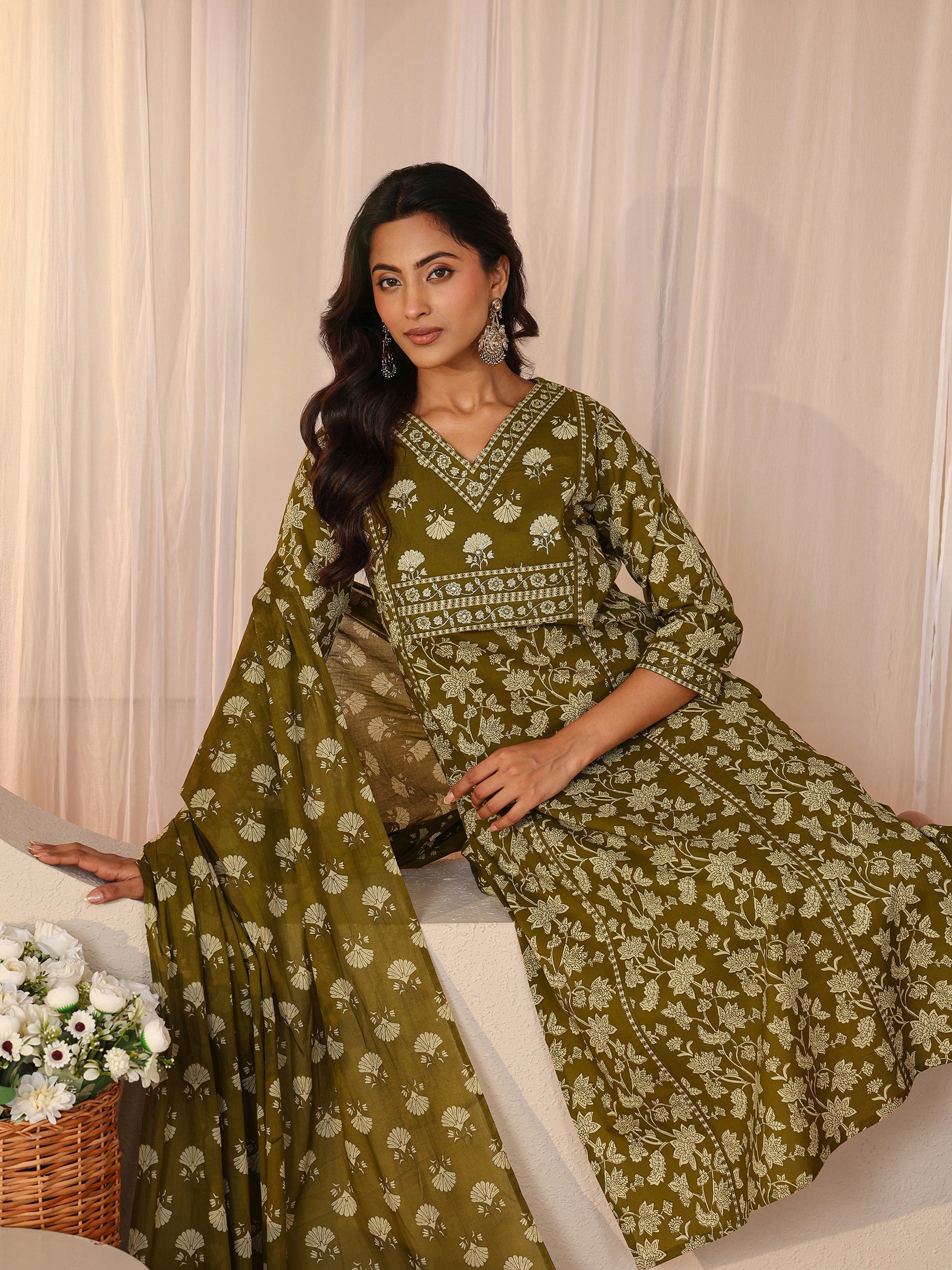 libas Green Floral Printed Cotton Straight Suit Set-picture-45