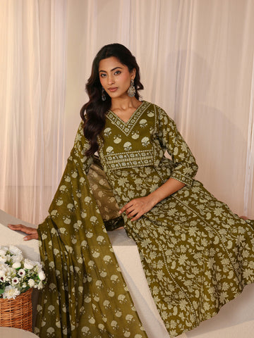 Green Floral Printed Cotton Straight Suit Set