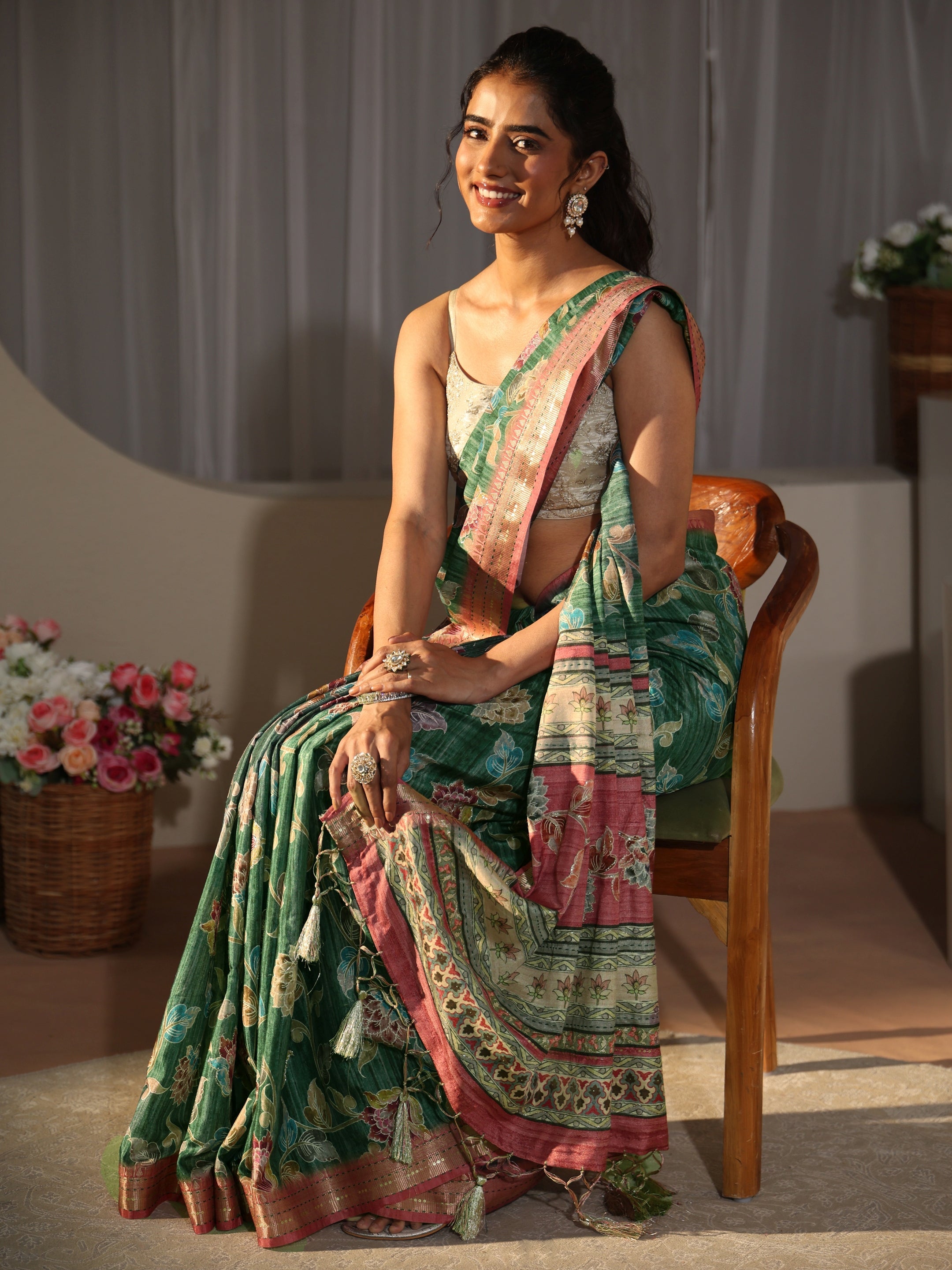 libas Green Floral Printed Silk Blend Saree-picture-20