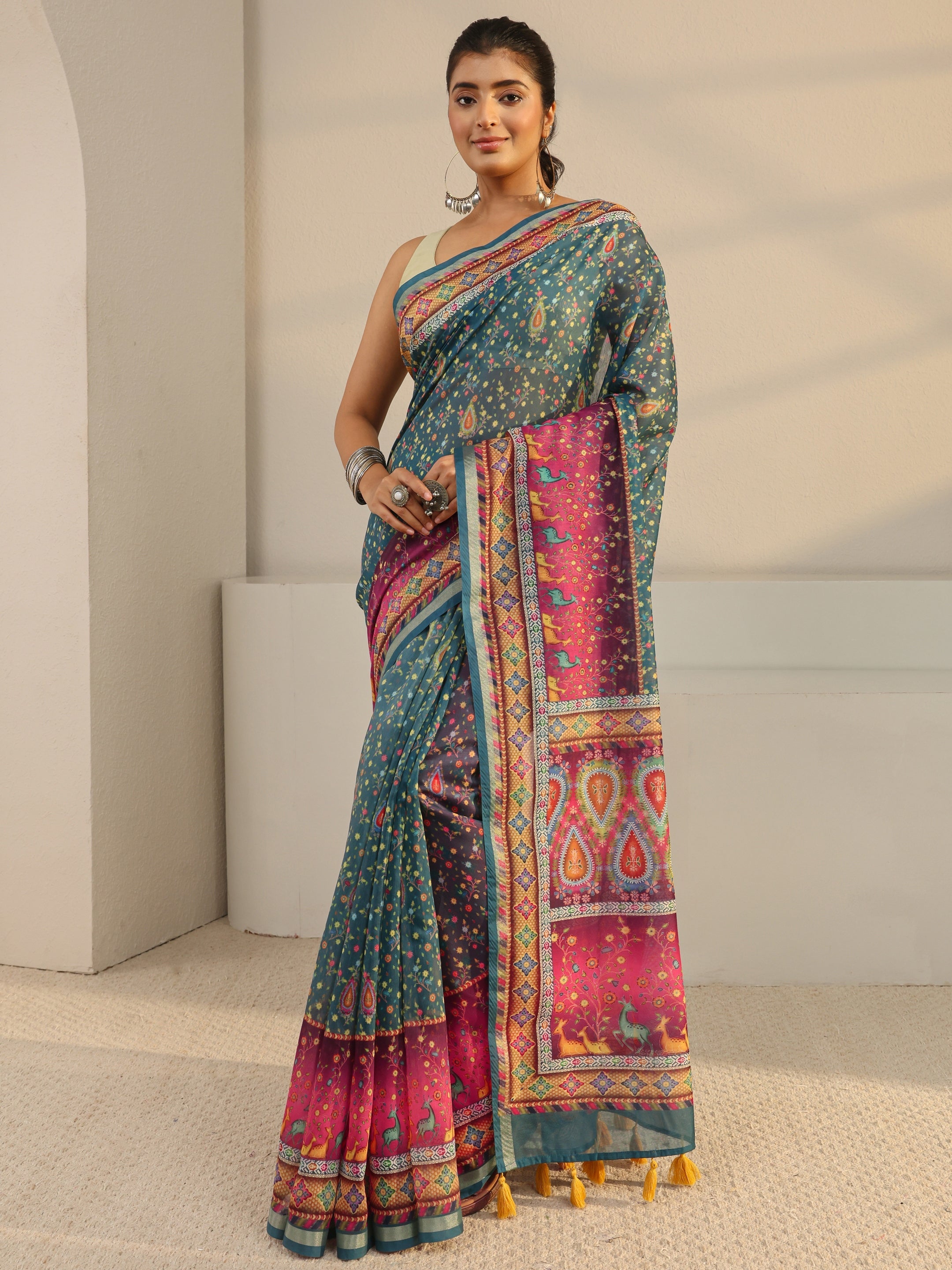 libas Green Floral Printed Silk Blend Tassel Saree With Unstitched Blouse Piece-picture-53