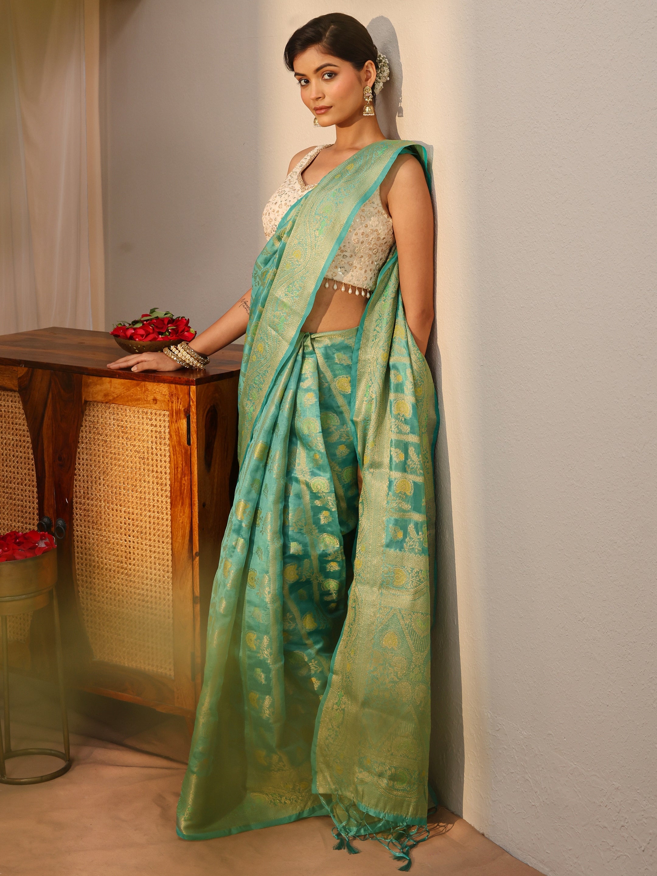 libas Green Floral Woven Design Silk Blend Saree-picture-56