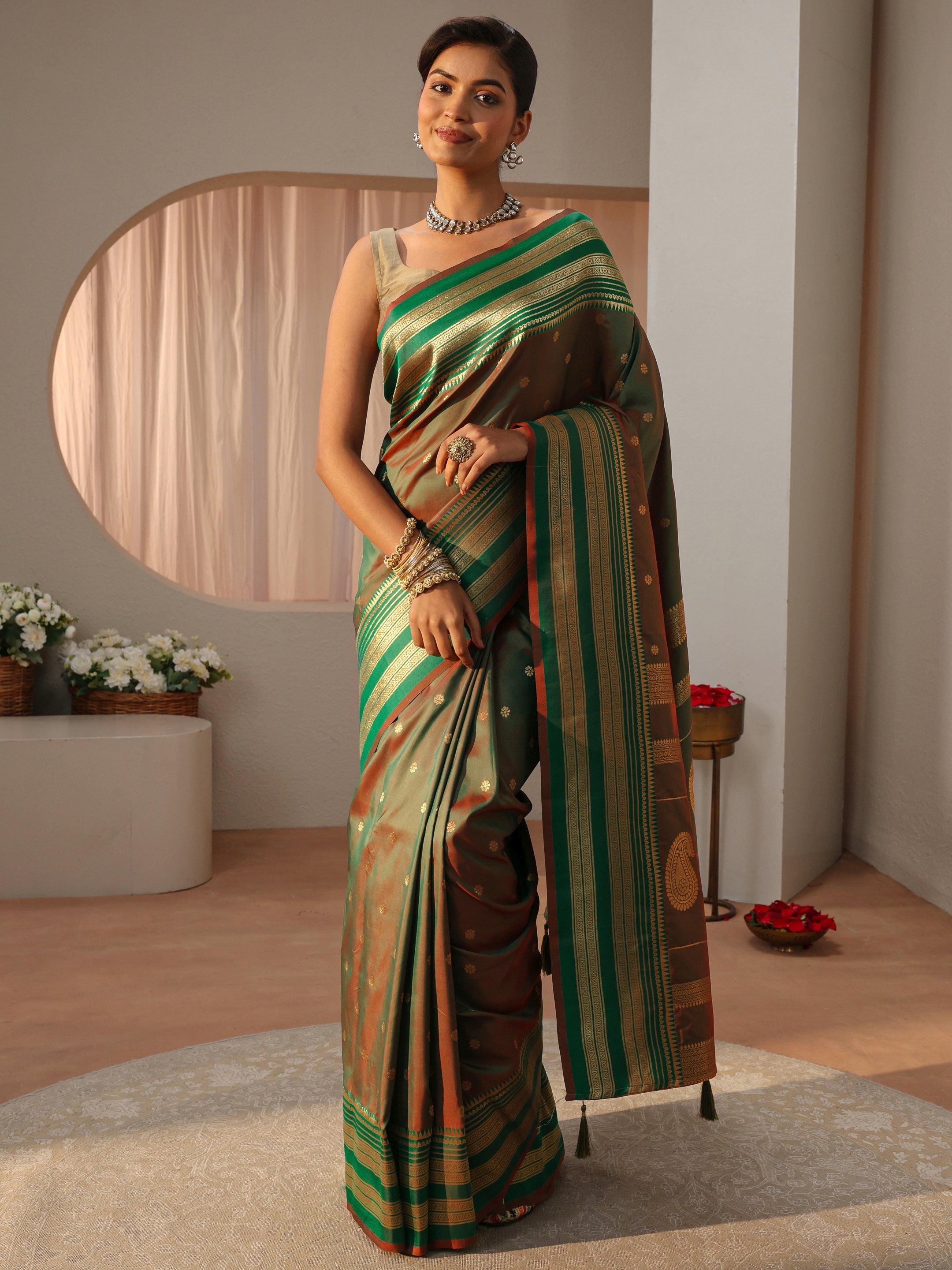 libas Green Kanjeevaram Silk Blend Saree-picture-27