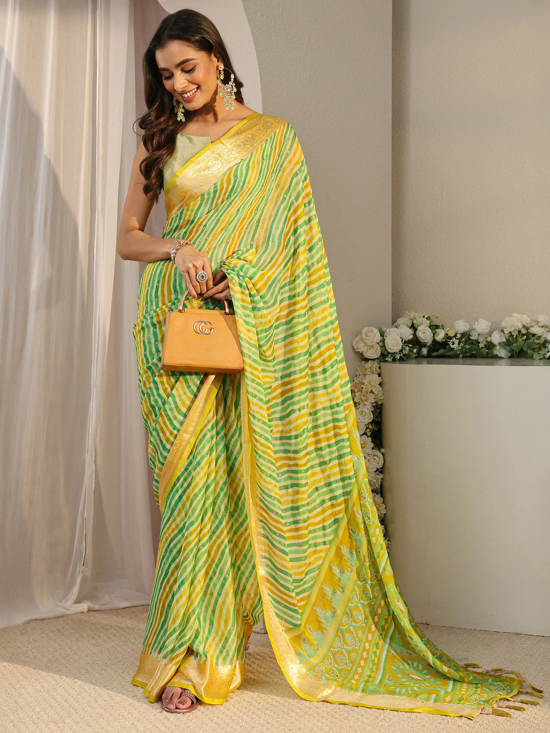Green Leheriya Printed Chiffon Saree With Unstitched Blouse Piece