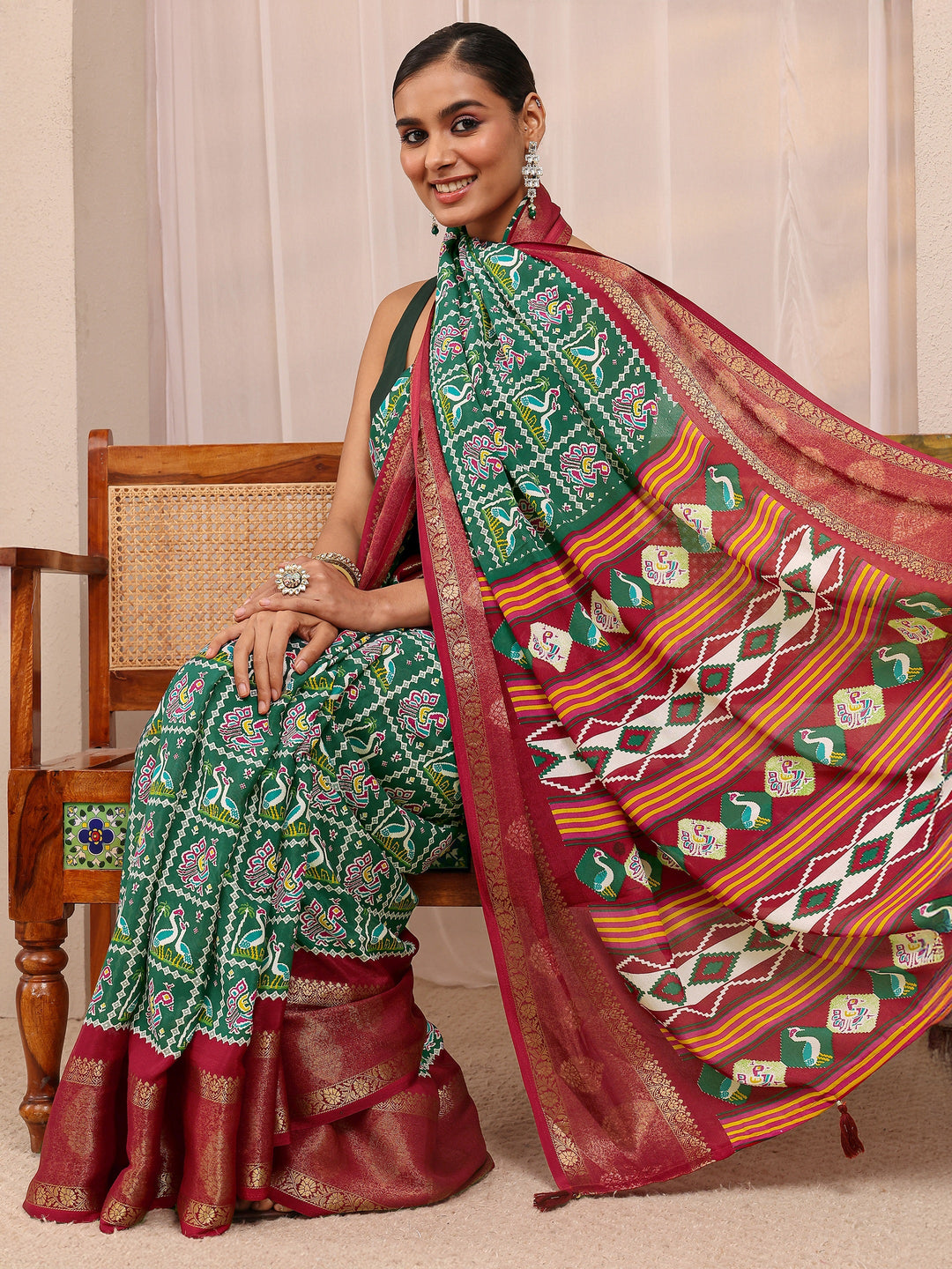 Grey Solid Jimmy Choo Satin Saree With Unstitched Blouse Piece
