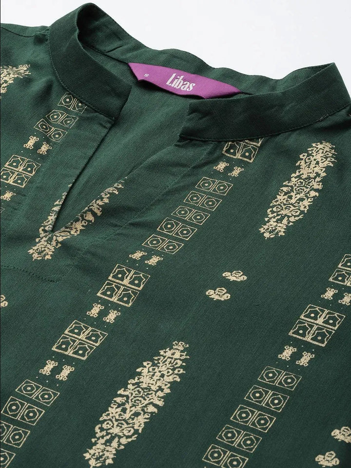 Green Printed Chanderi Silk Straight Suit Set - Libas