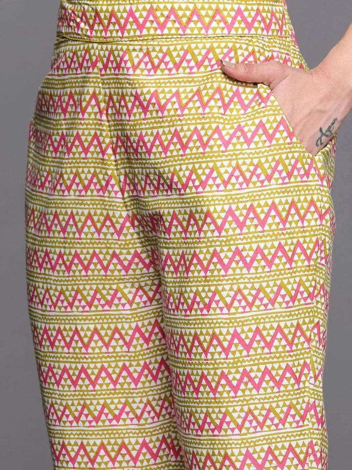 Green Printed Cotton A-Line Suit Set With Trousers - Libas