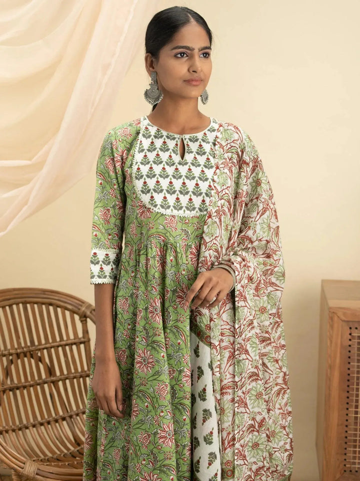 Green Printed Cotton Suit Set - Libas