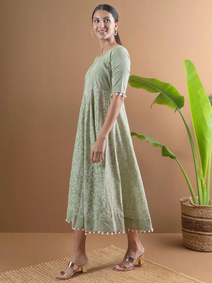 Green Printed Cotton Dress With Mask - Libas