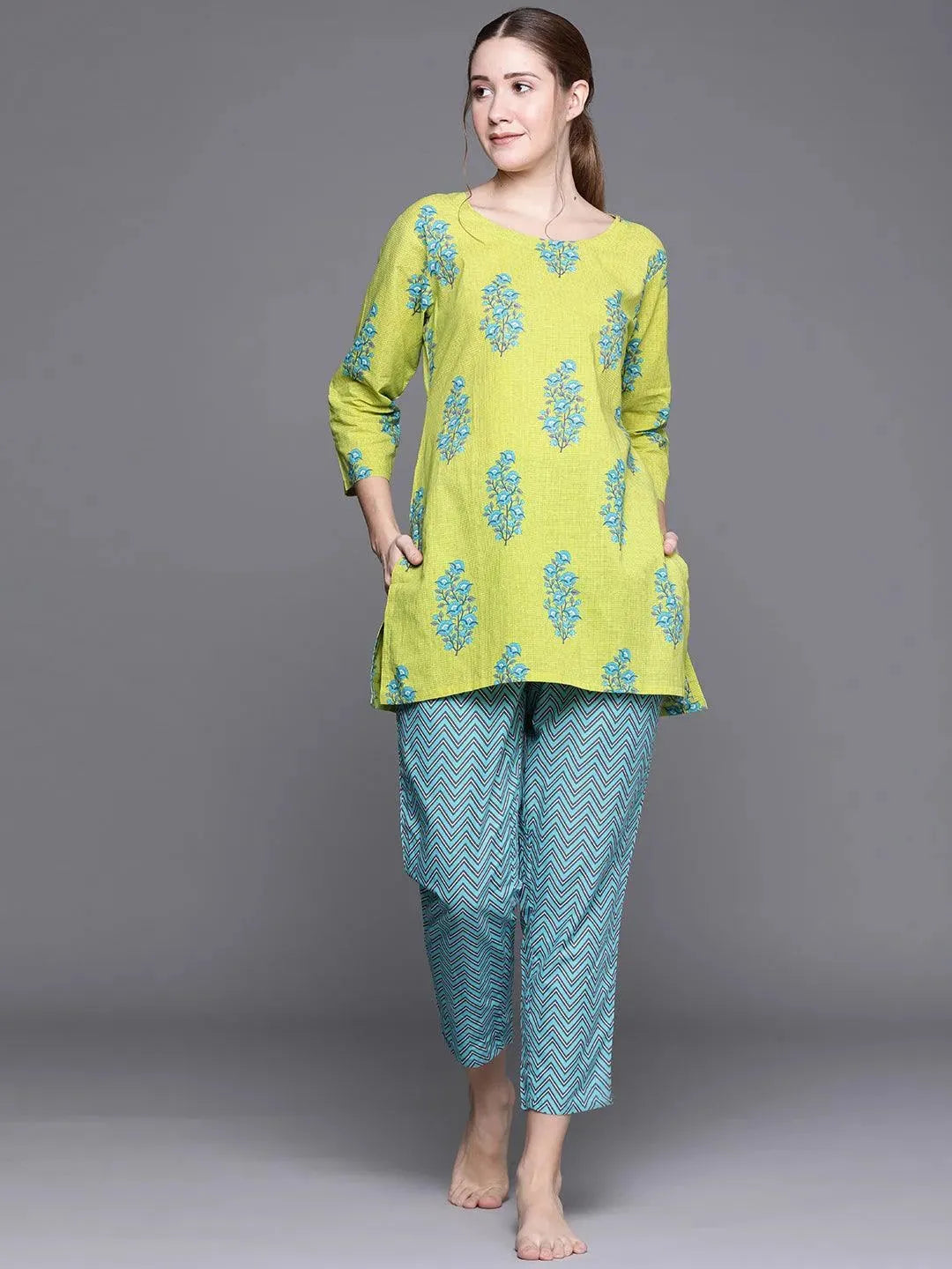 Green Printed Cotton Night Suit - Libas