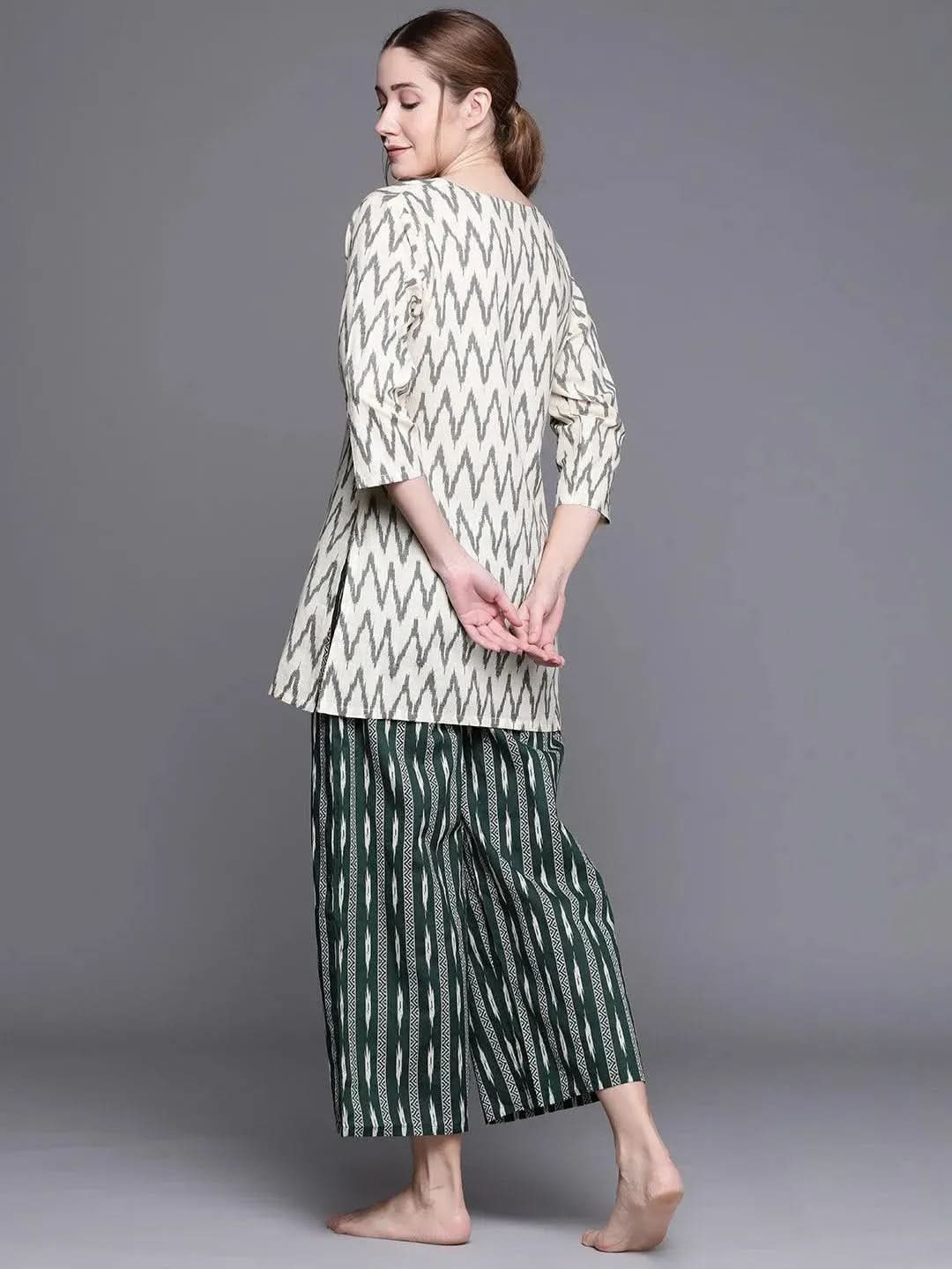 Green Printed Cotton Night Suit - Libas 