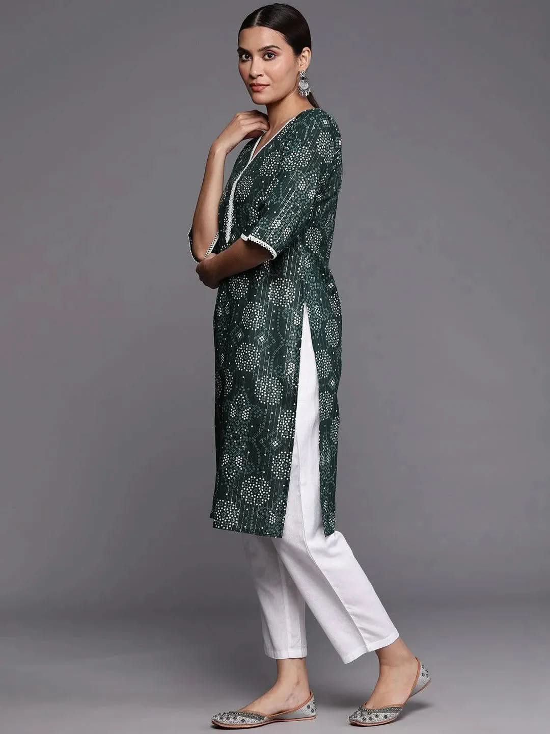

Green Printed Cotton Straight Kurta