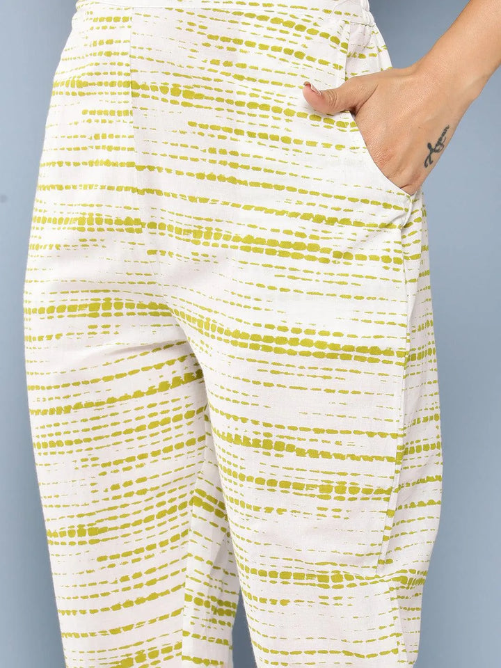 Green Printed Cotton Straight Suit Set With Trousers - Libas