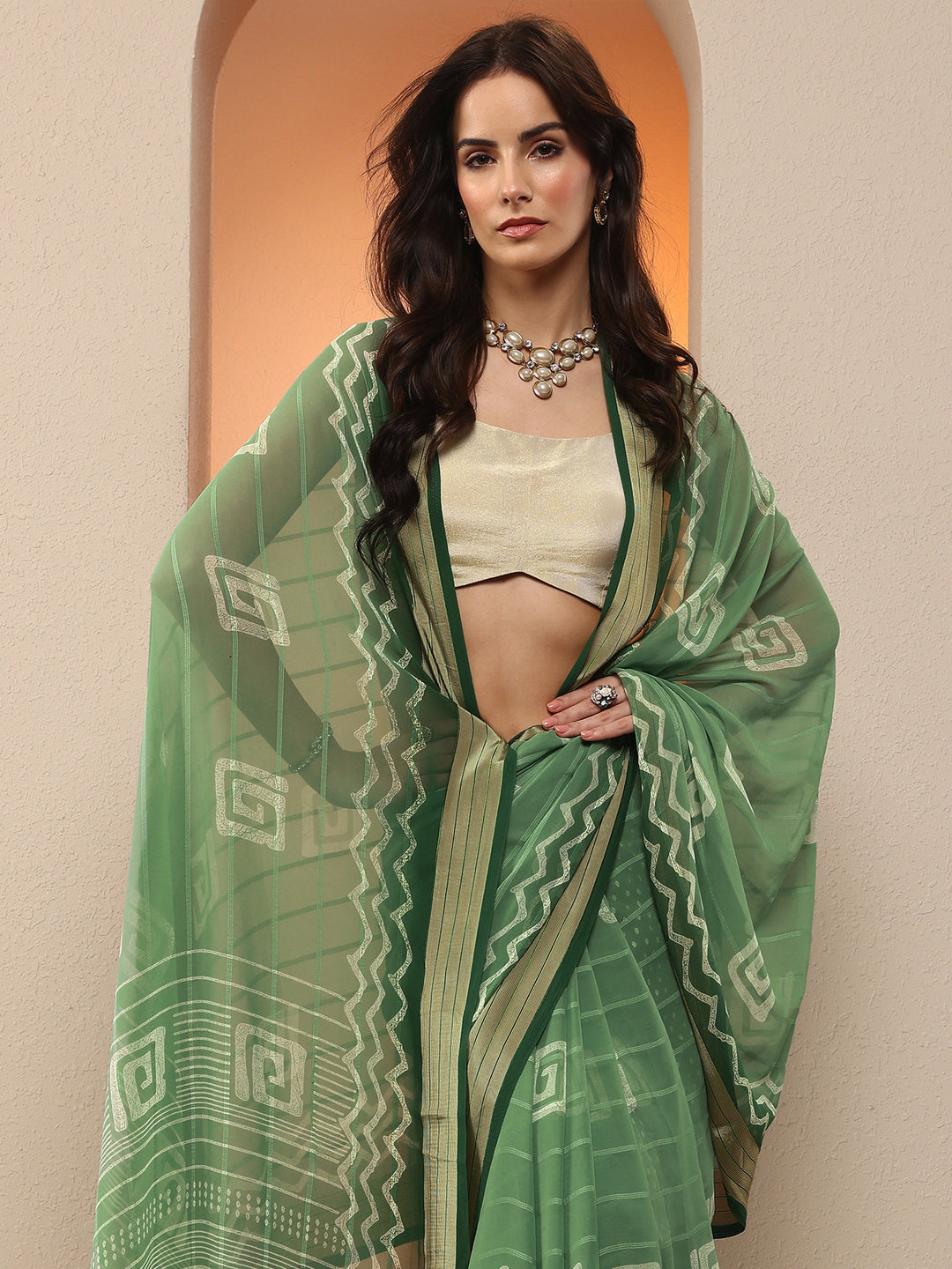  Green Printed Georgette Saree With Unstitched Blouse Piece 