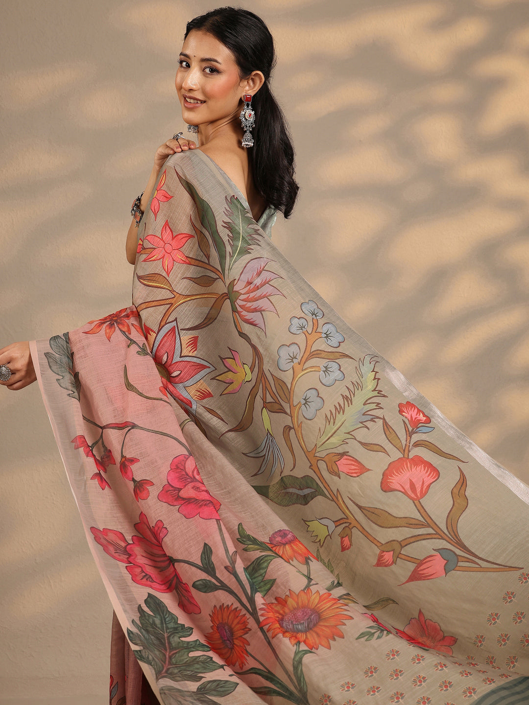 Green Printed Linen Blend Saree With Unstitched Blouse Piece