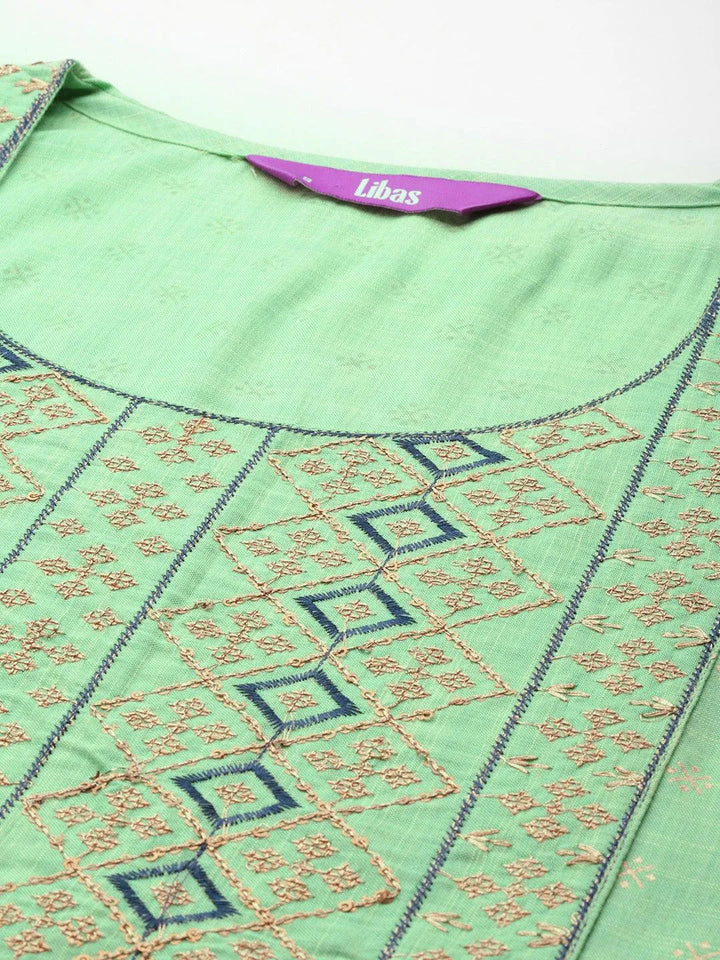 Green Printed Rayon Straight Kurta - Libas