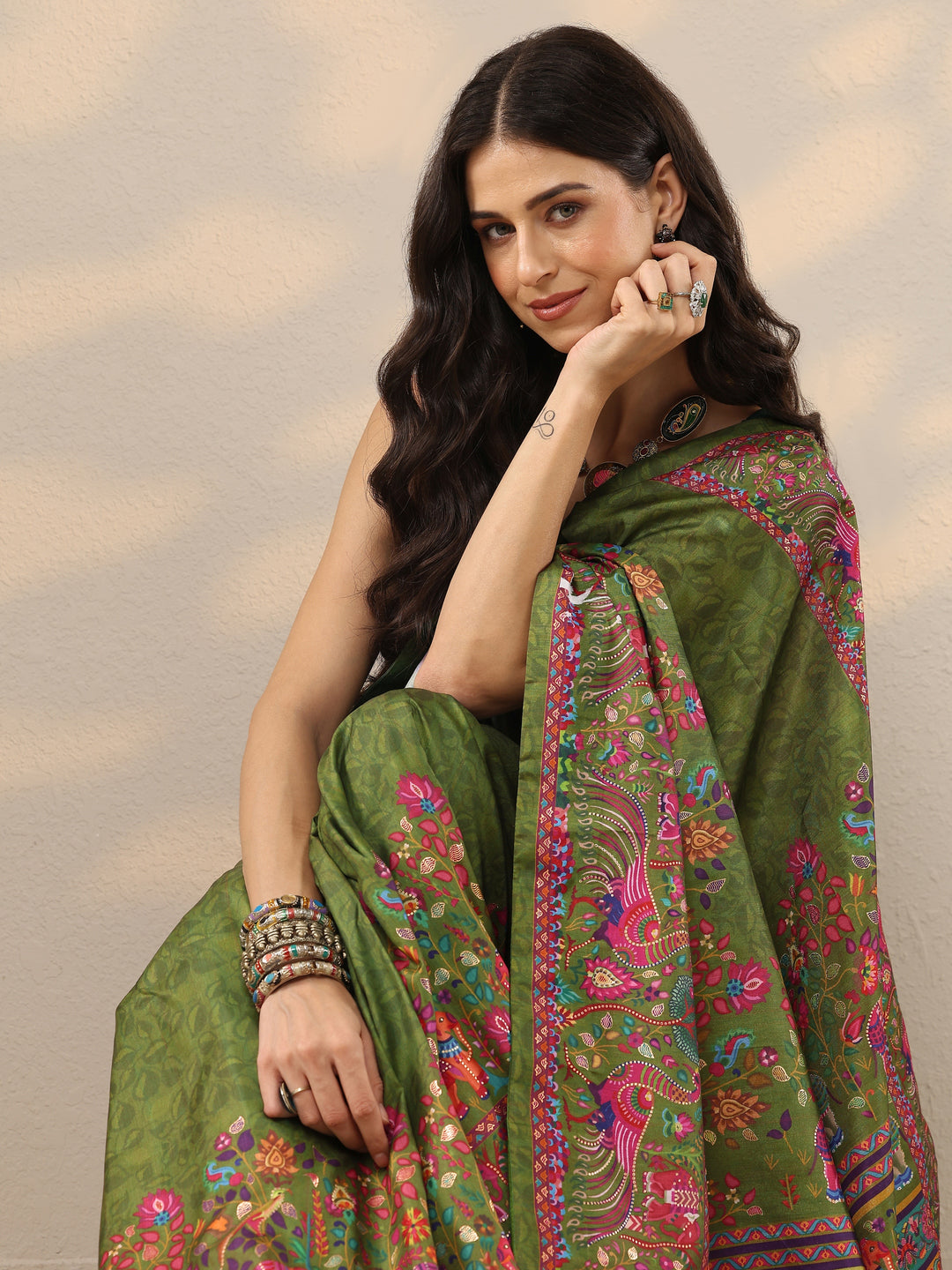 Green Printed Silk Blend Saree With Unstitched Blouse Piece