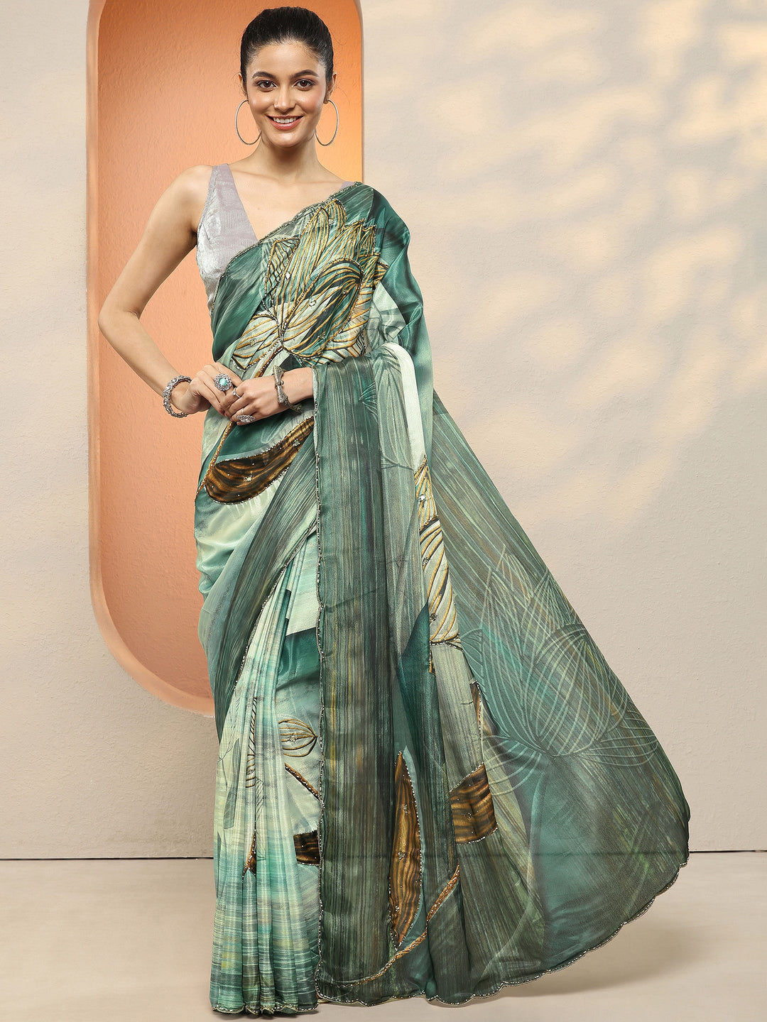 Green Printed Silk Blend Sarees With Unstitched Blouse Piece