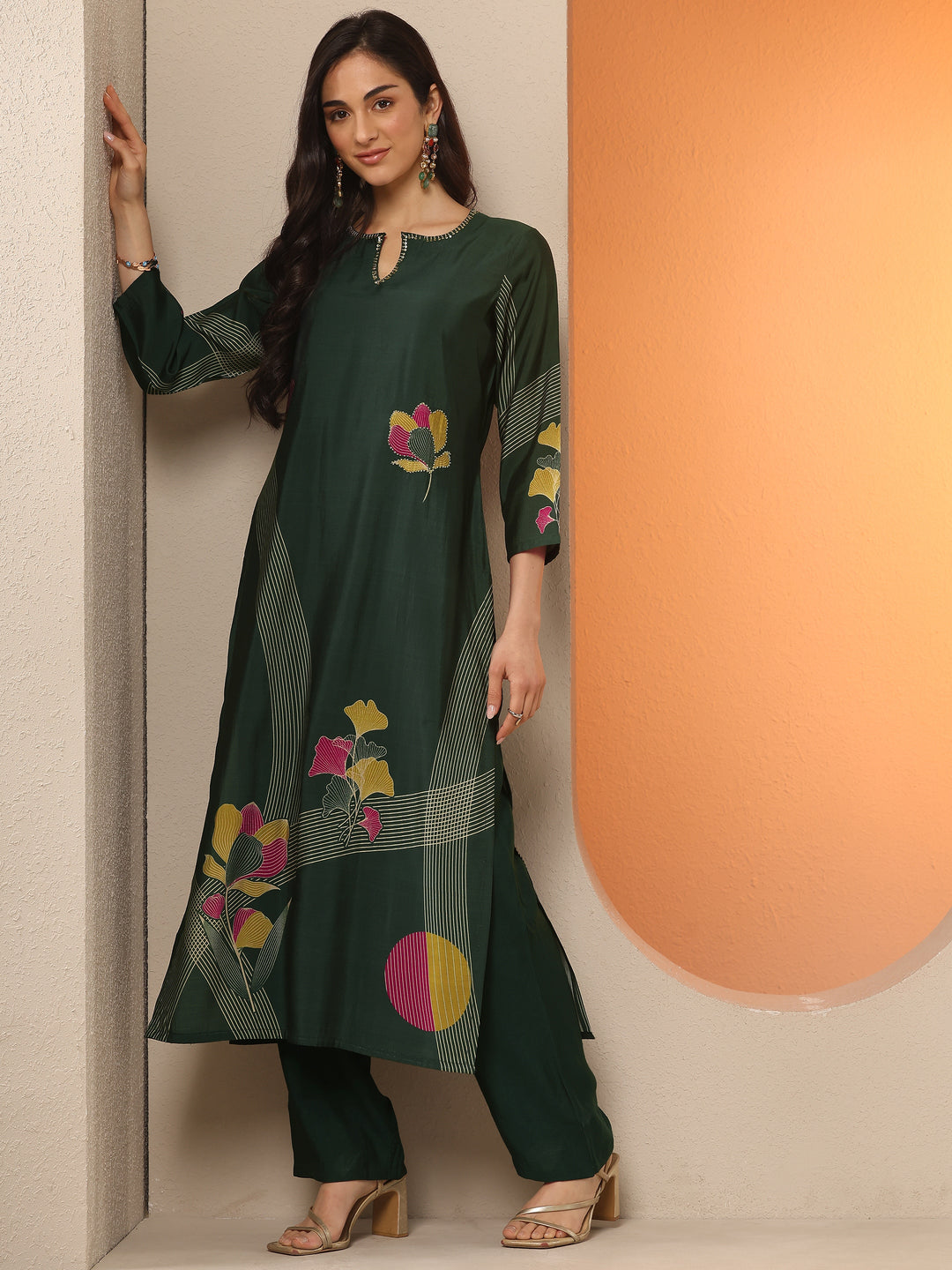 Green Printed Silk Blend Straight Kurta