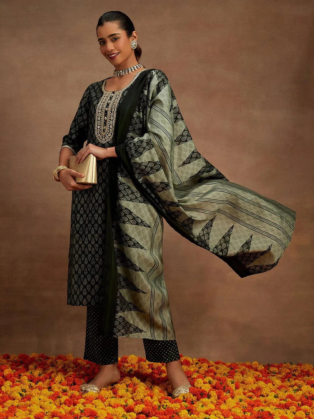 Green Printed Silk Blend Straight Kurta With Trousers & Dupatta - Libas 