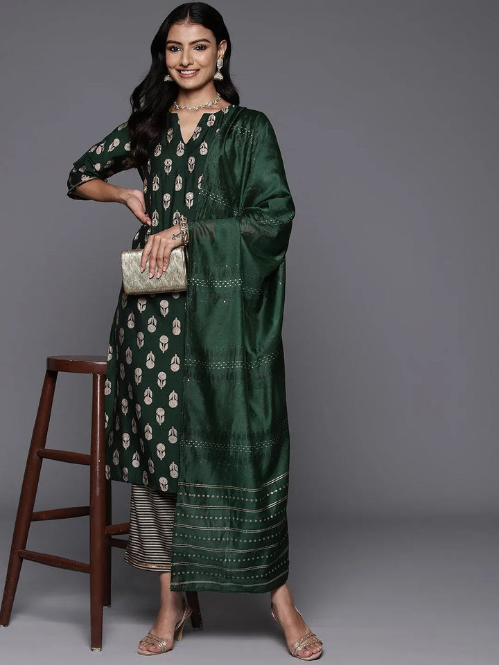 Green Printed Silk Blend Straight Kurta With Trousers & Dupatta - Libas