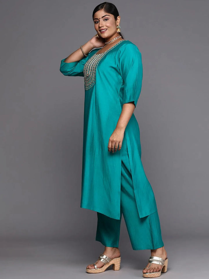 Green Printed Silk Blend Straight Kurta With Trousers & Dupatta - Libas