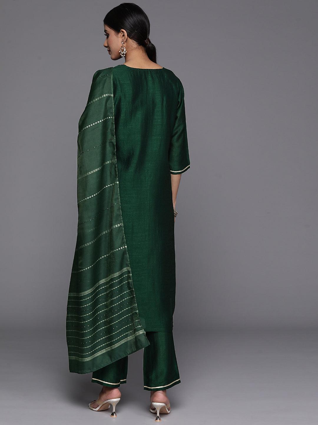 Green Printed Silk Blend Straight Kurta With Trousers & Dupatta
