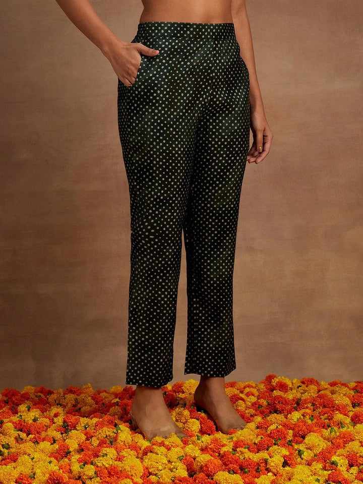 Green Printed Silk Blend Straight Kurta With Trousers & Dupatta - Libas